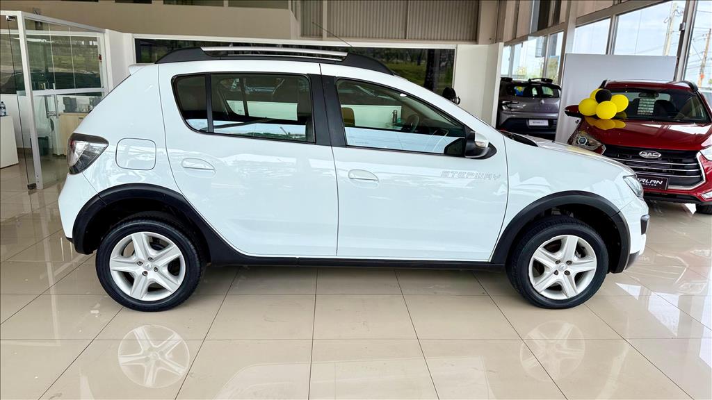 SANDERO 1.6 16V SCE FLEX STEPWAY EXPRESSION MANUAL8