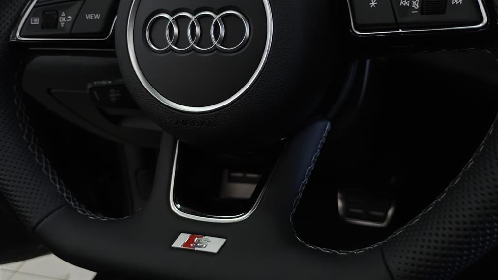 A3 2.0 40 TFSI GASOLINA SEDAN PERFORMANCE BLACK S-TRONIC10