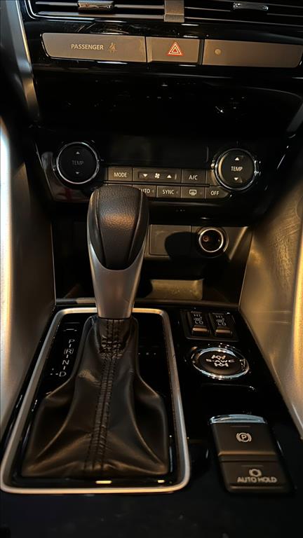 Mitsubishi-ECLIPSE CROSS-1.5 MIVEC TURBO GASOLINA HPE-S S-AWC MOTORSPORTS CVT