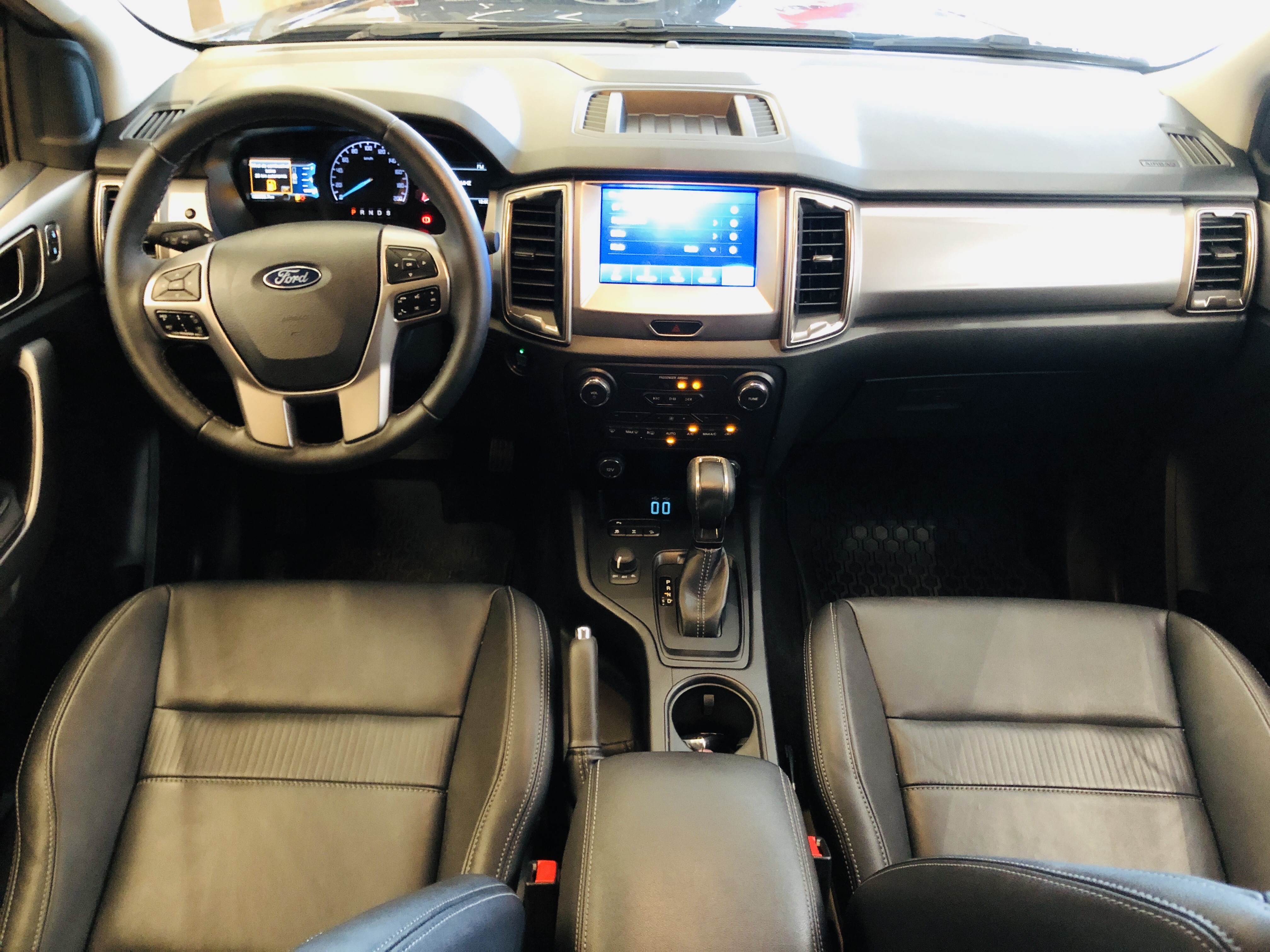 RANGER 3.2 LIMITED 4X4 CD 20V DIESEL 4P AUTOMÁTICO10