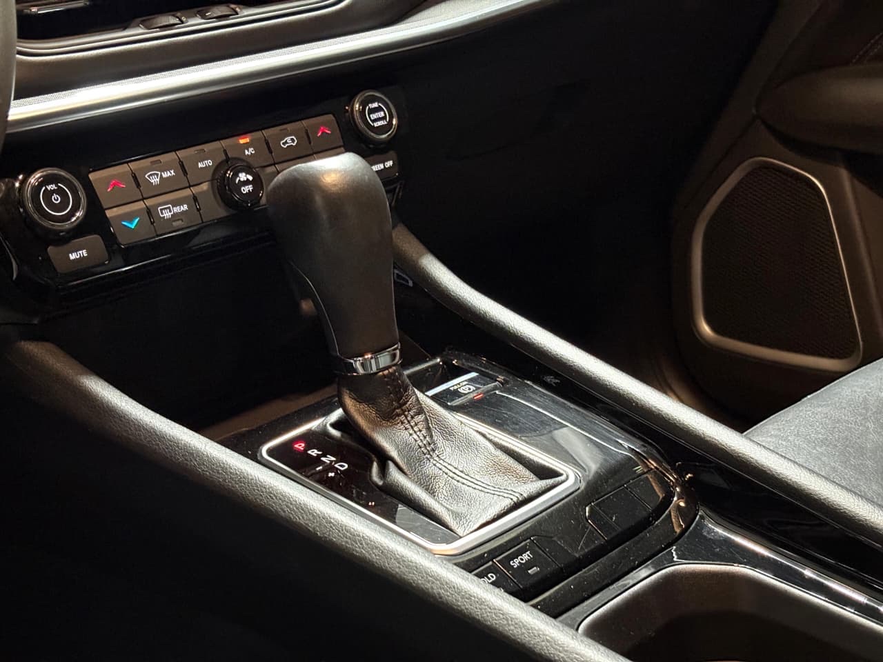 COMPASS 1.3 T270 TURBO FLEX LIMITED AT68