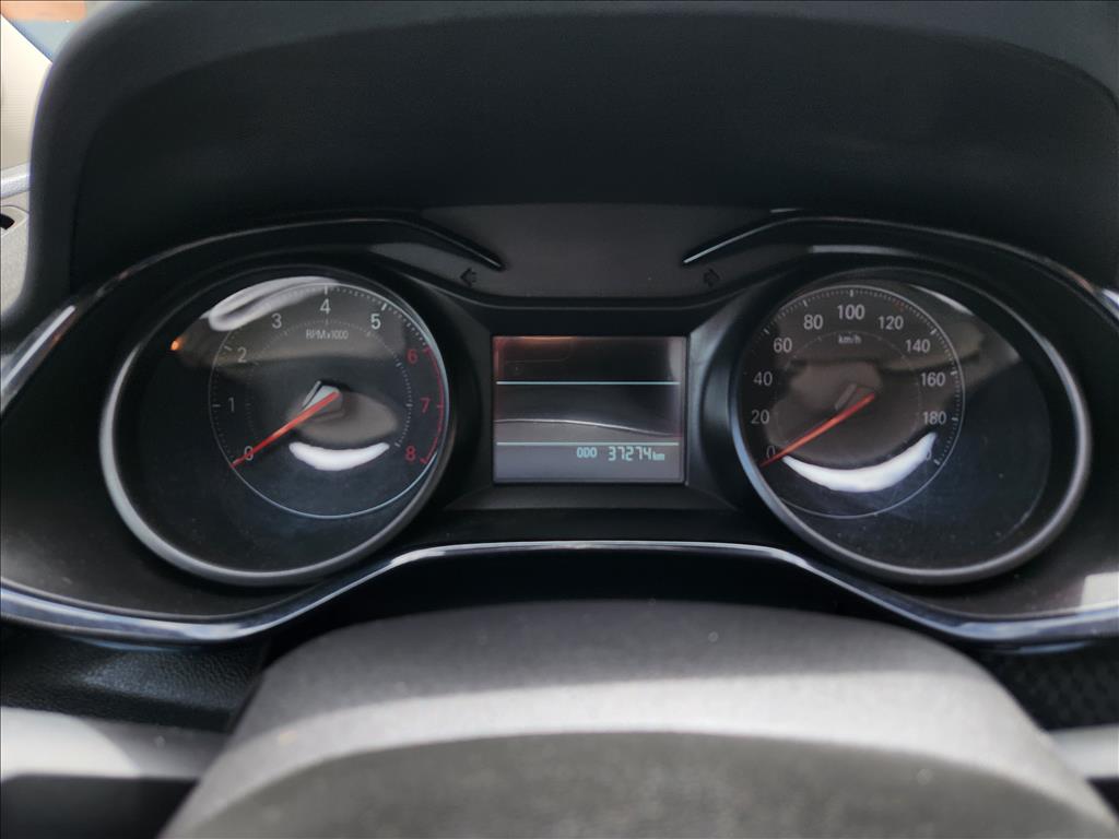 ONIX 1.0 TURBO FLEX AUTOMÁTICO8