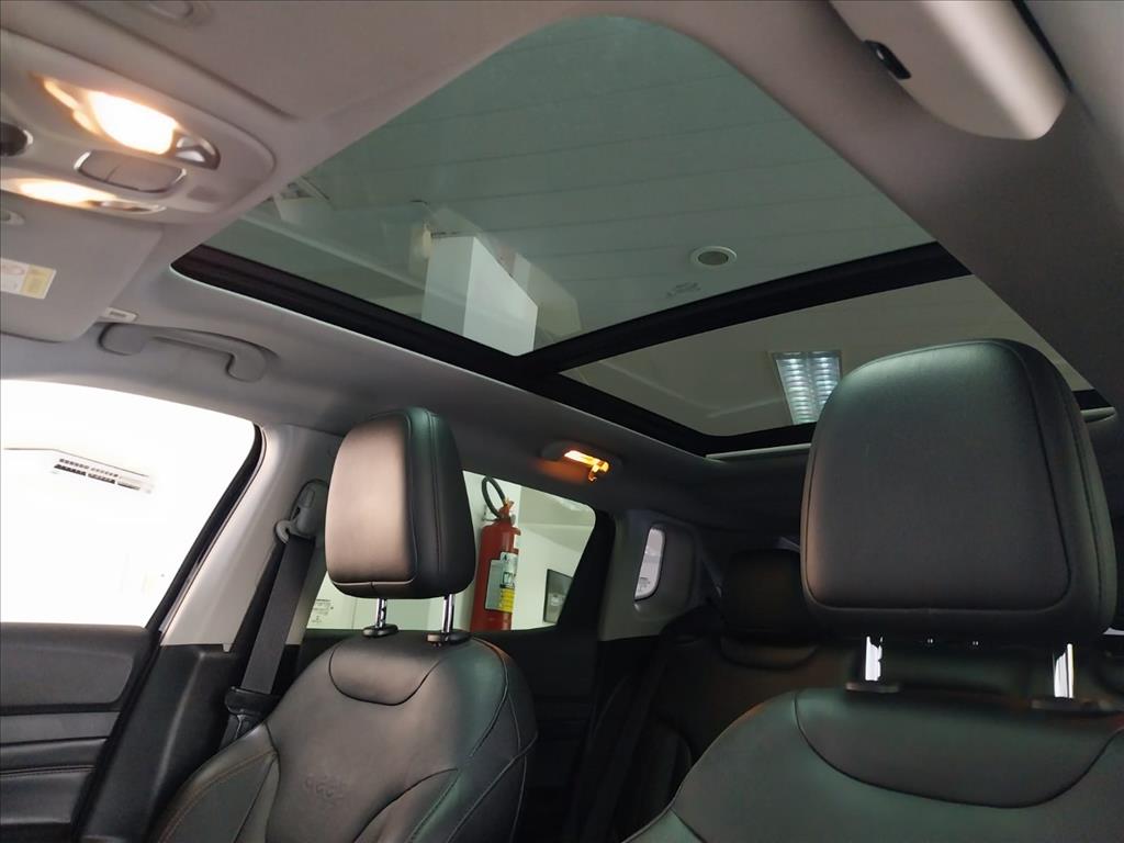 COMPASS 1.3 T270 TURBO FLEX LIMITED AT610