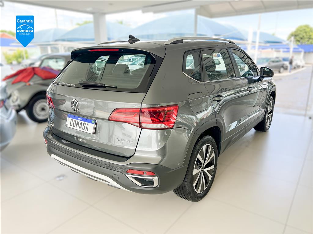 TAOS 1.4 250 TSI TOTAL FLEX HIGHLINE AUTOMÁTICO5
