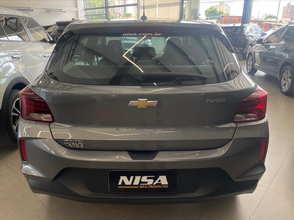 ONIX 1.0 TURBO FLEX LT AUTOMÁTICO4