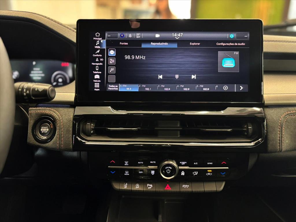 RAMPAGE 2.0 HURRICANE 4 TURBO GASOLINA R/T 4X4 AUTOMÁTICO11