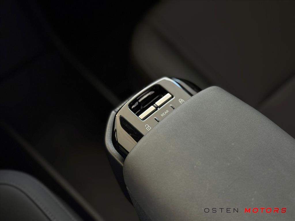 Volvo-EX30-69 KW ELÉTRICO CORE