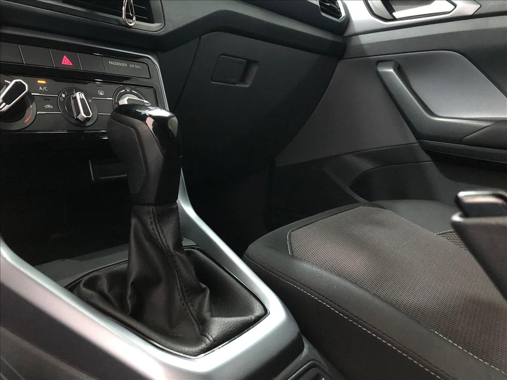 T-CROSS 1.0 200 TSI TOTAL FLEX AUTOMÁTICO