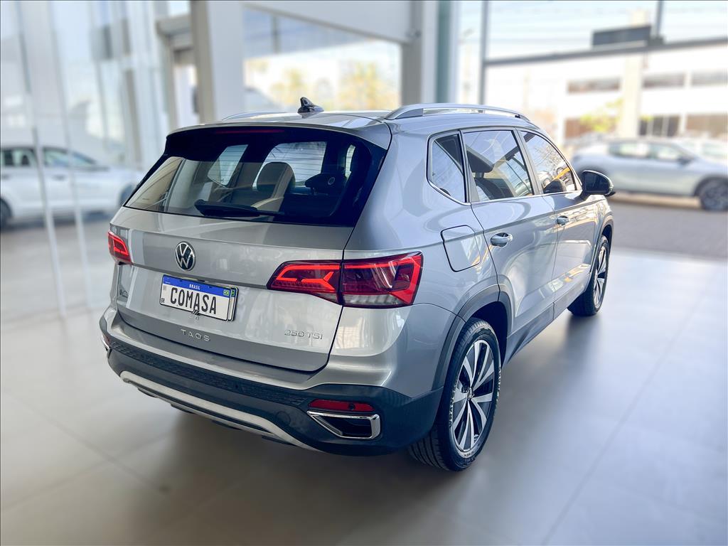 TAOS 1.4 250 TSI TOTAL FLEX HIGHLINE AUTOMÁTICO