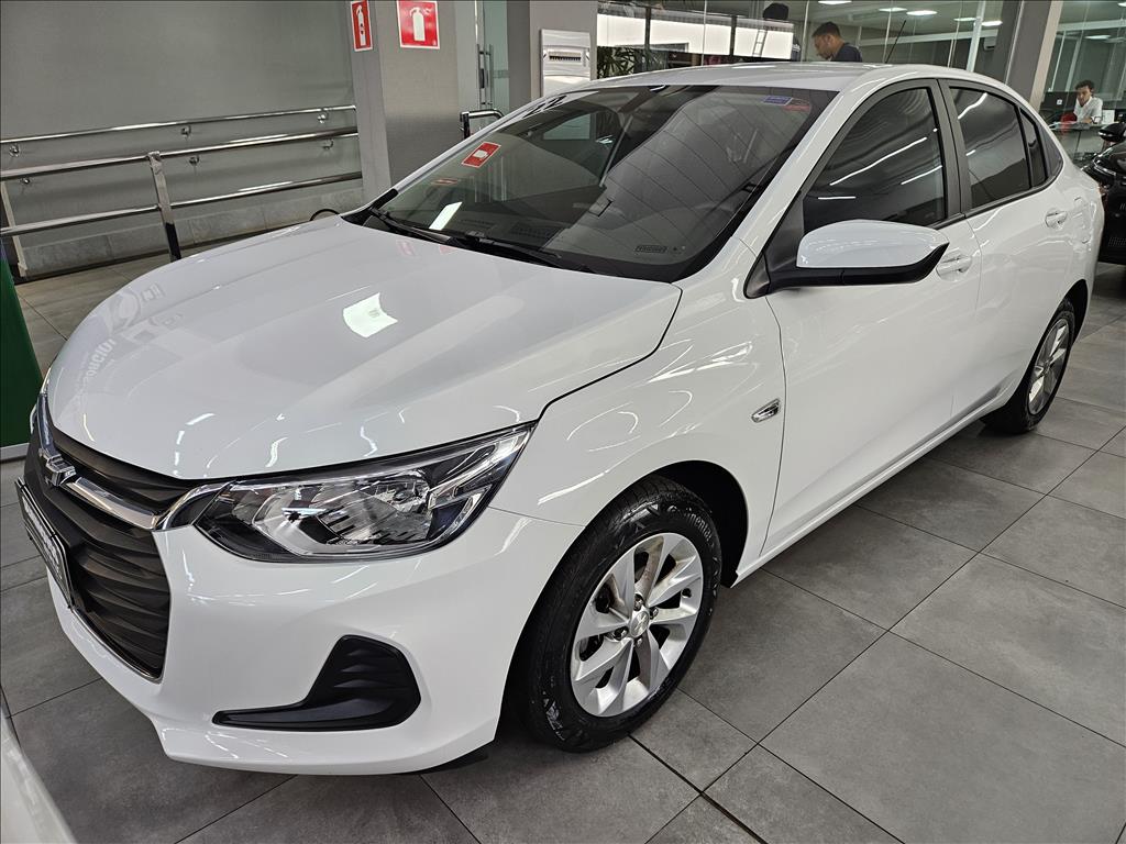 ONIX PLUS 1.0 TURBO FLEX LT AUTOMÁTICO3
