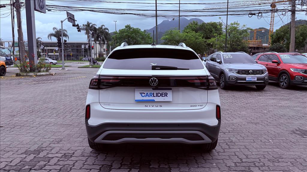 NIVUS 1.0 200 TSI TOTAL FLEX HIGHLINE AUTOMÁTICO3