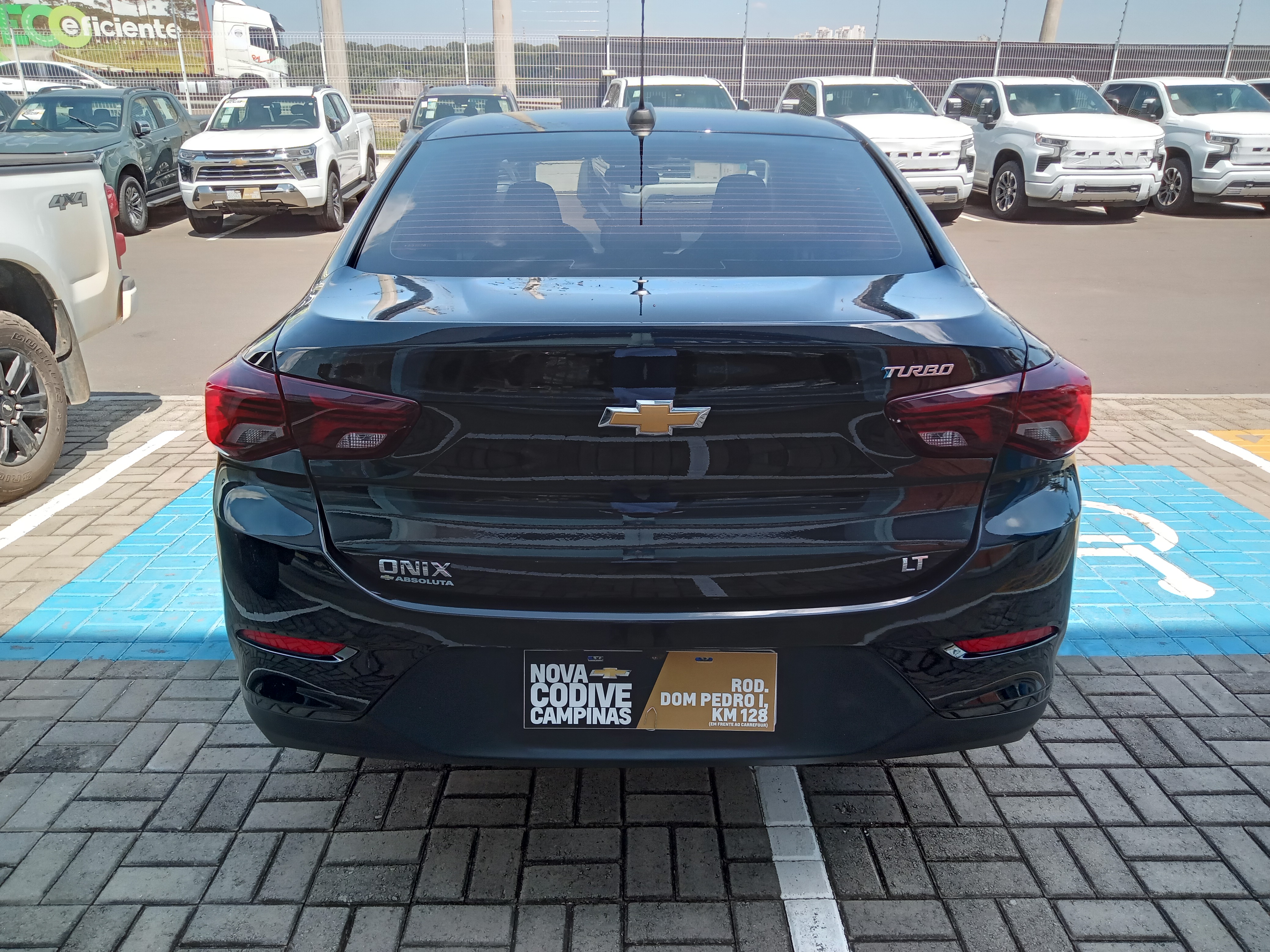 ONIX PLUS 1.0 TURBO FLEX LT AUTOMÁTICO5