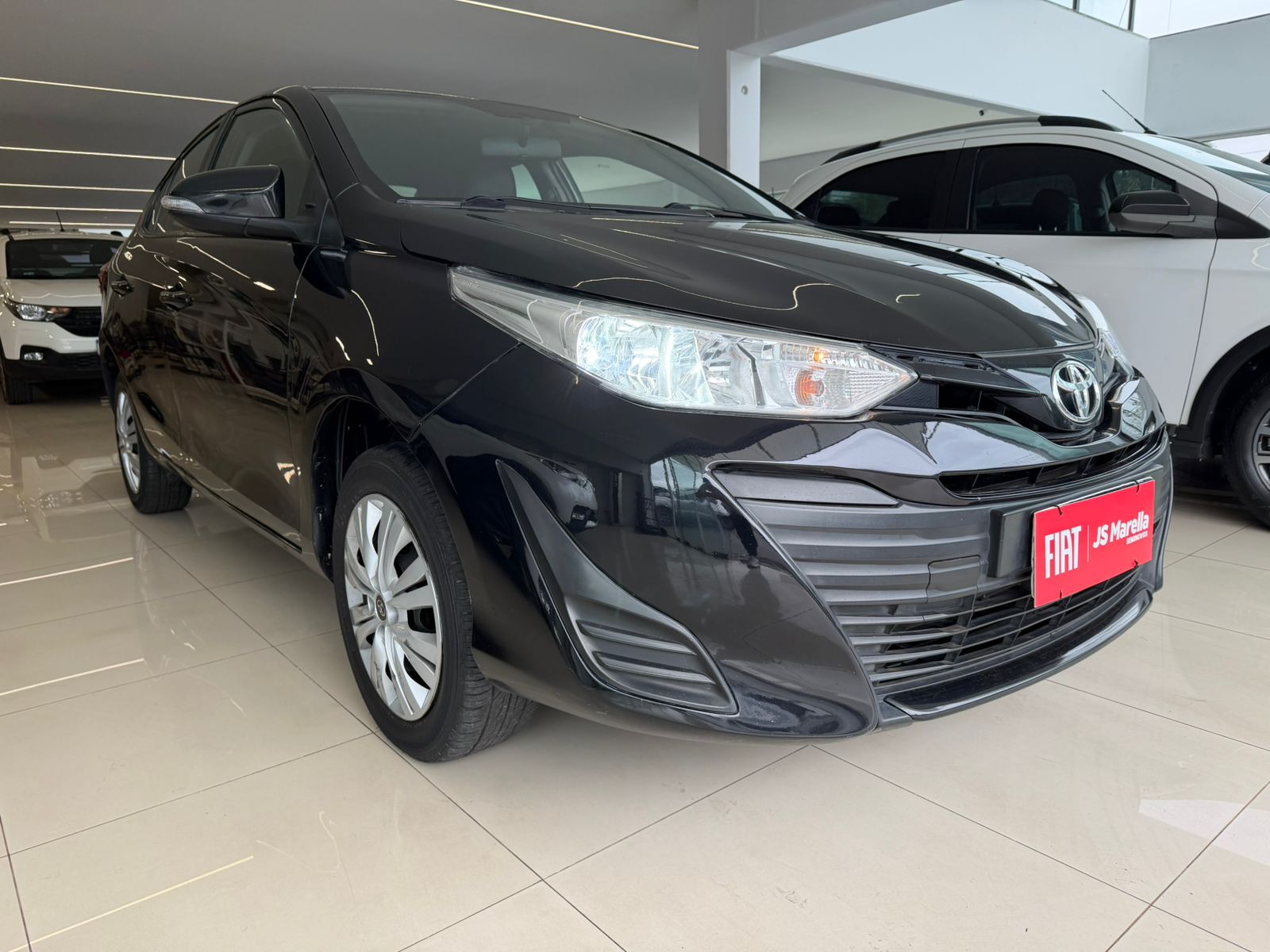 YARIS 1.5 16V FLEX SEDAN XL LIVE MULTIDRIVE
