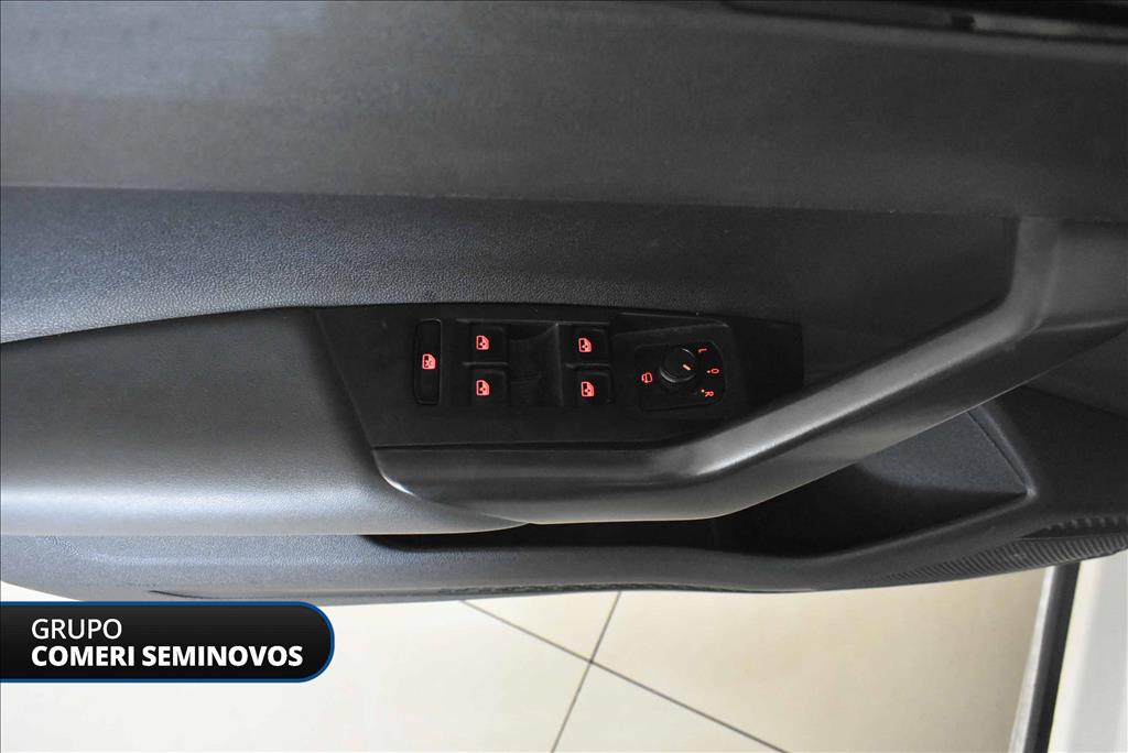NIVUS 1.0 200 TSI TOTAL FLEX HIGHLINE AUTOMÁTICO17