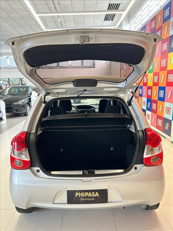 ETIOS 1.5 XS 16V FLEX 4P AUTOMÁTICO6