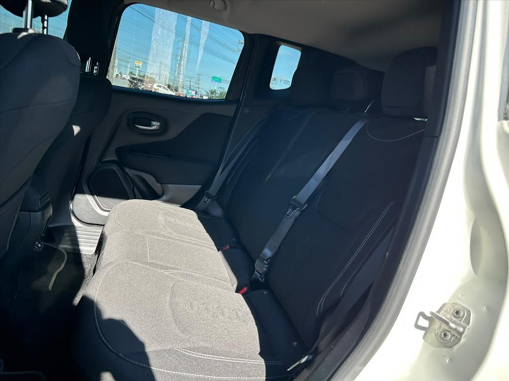 Jeep-RENEGADE-1.3 T270 TURBO FLEX SPORT ALTITUDE AT6