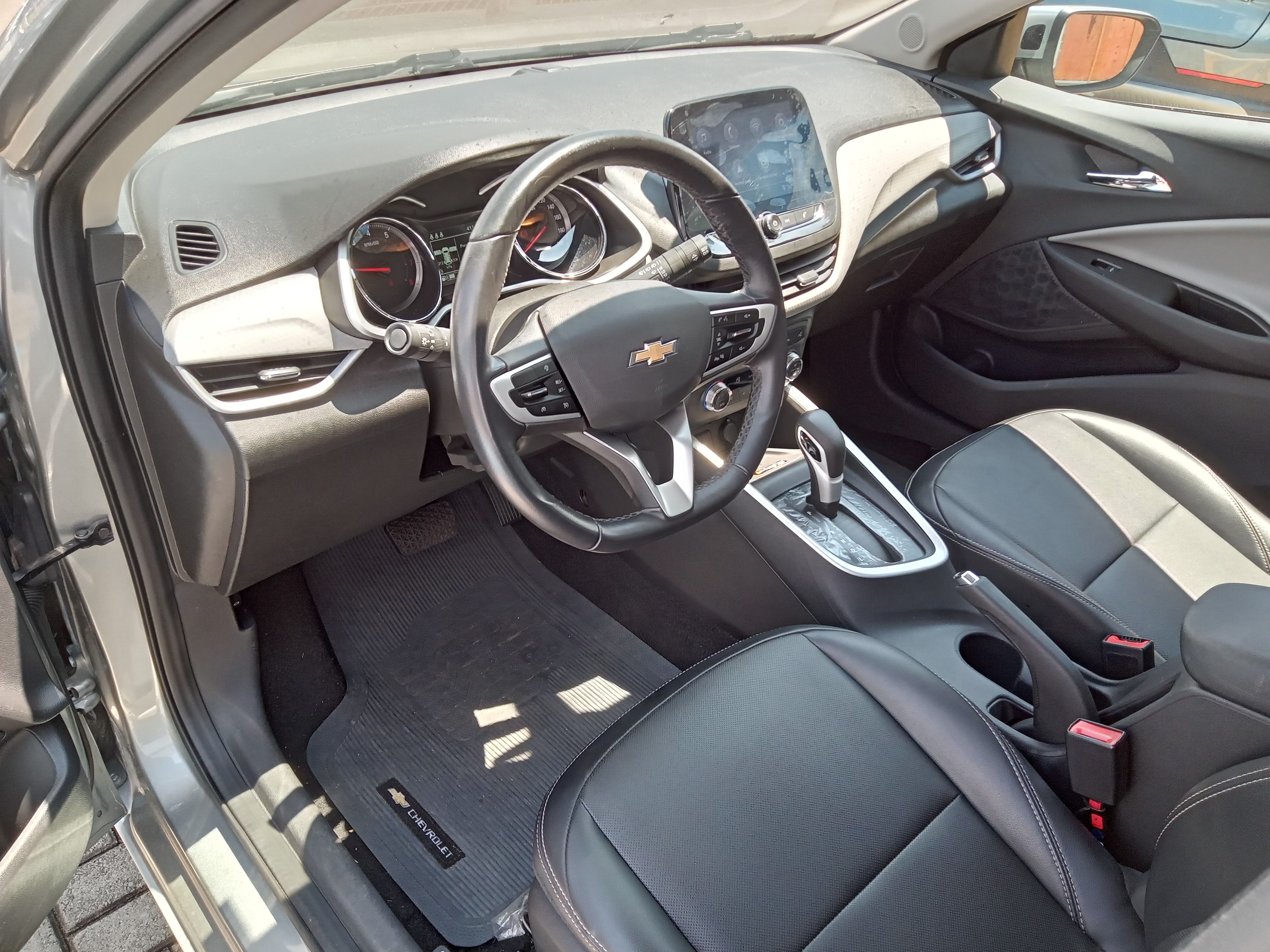 ONIX 1.0 TURBO FLEX PREMIER AUTOMÁTICO6