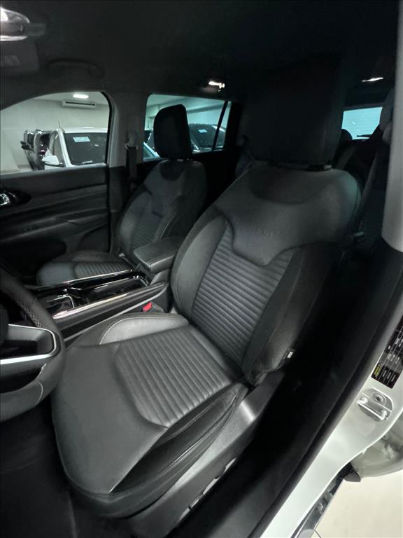 COMMANDER 1.3 T270 TURBO FLEX LIMITED AT69