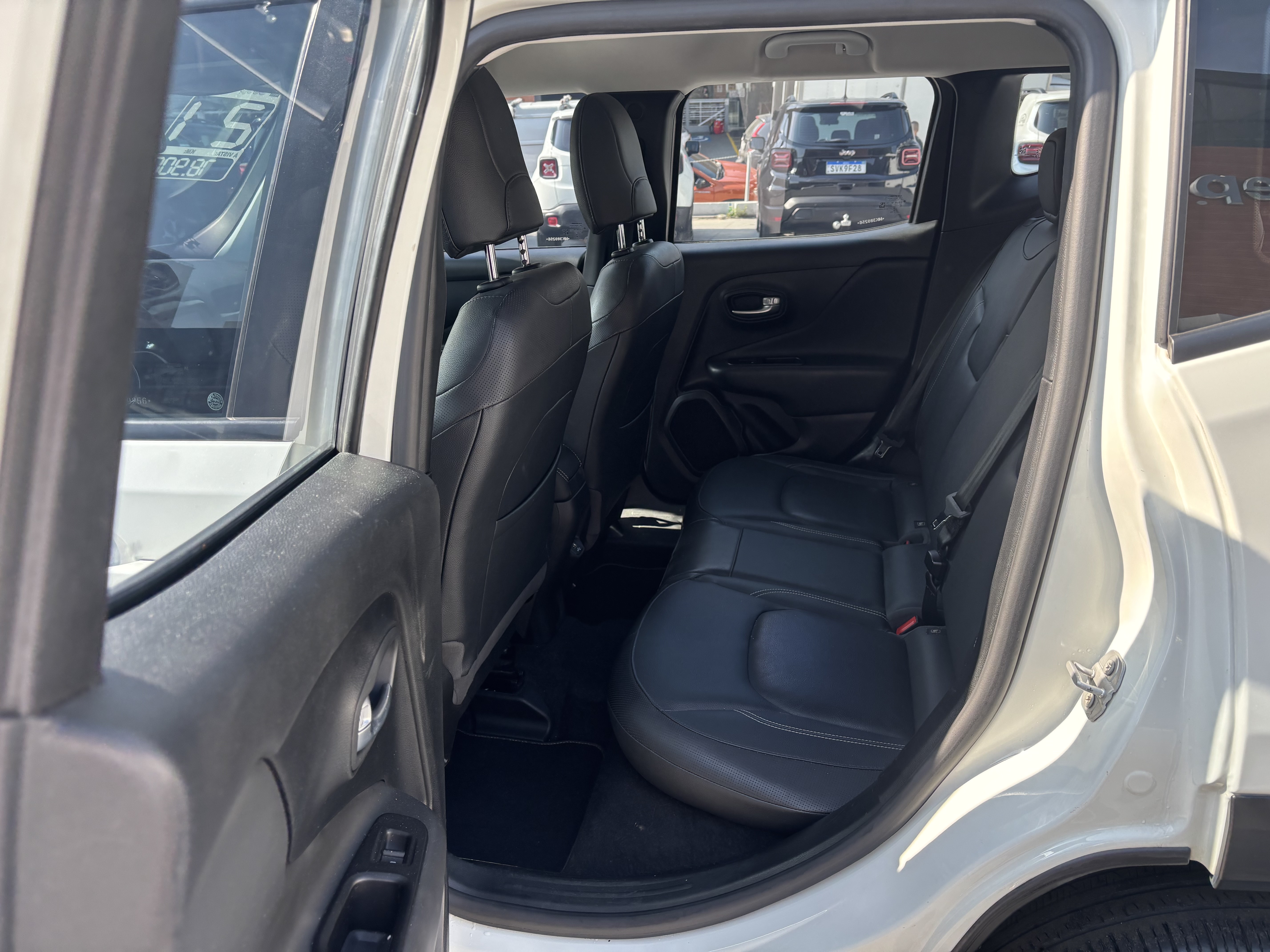 RENEGADE 1.8 16V FLEX LONGITUDE 4P AUTOMÁTICO6