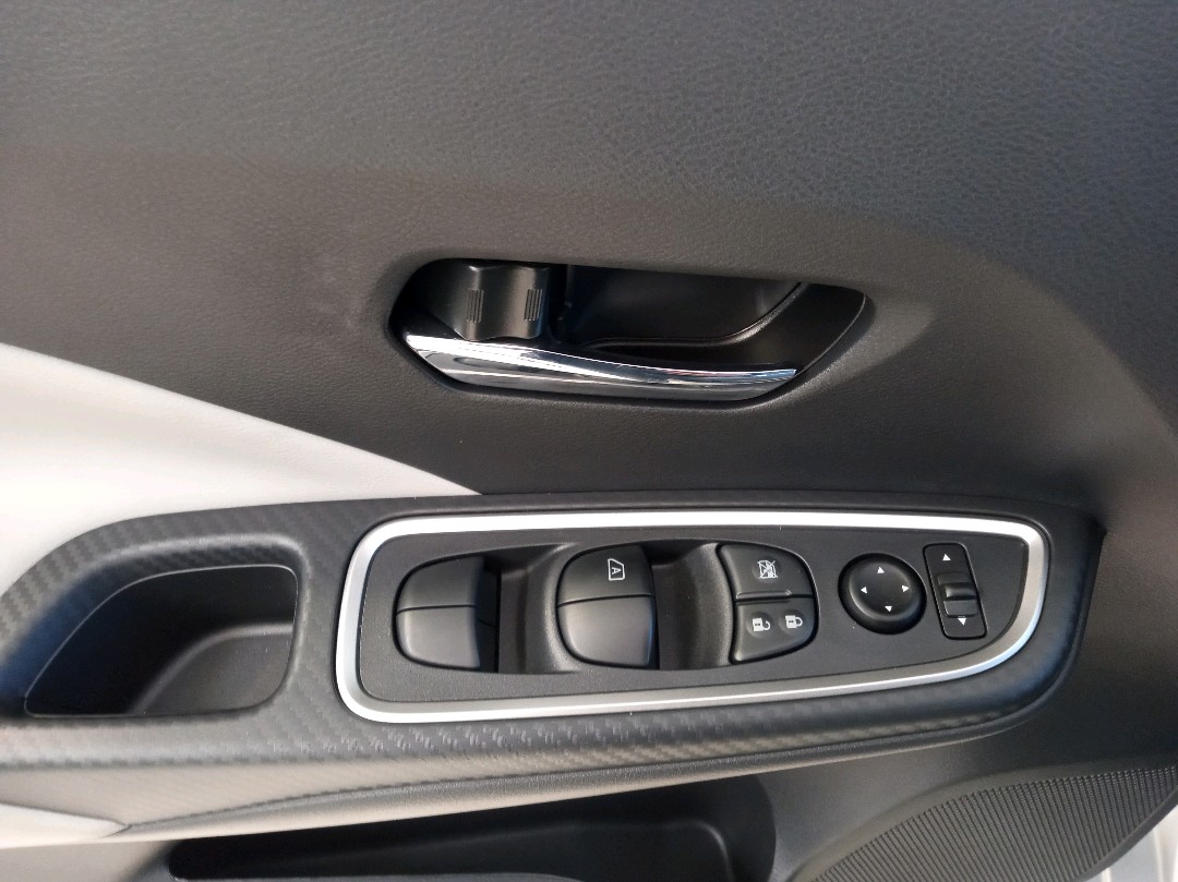 VERSA 1.6 16V FLEX EXCLUSIVE XTRONIC11