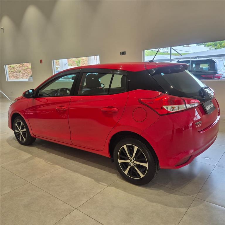 YARIS 1.3 16V FLEX XL PLUS TECH MULTIDRIVE5