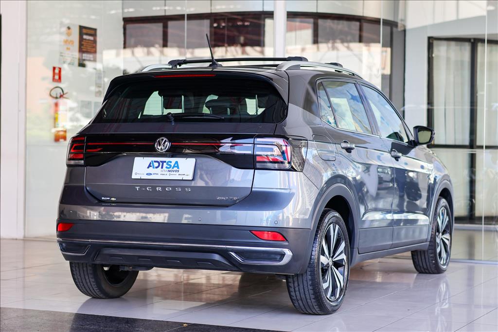 VOLKSWAGEN T-CROSS 1.4 250 TSI TOTAL FLEX HIGHLINE AUTOMÁTICO