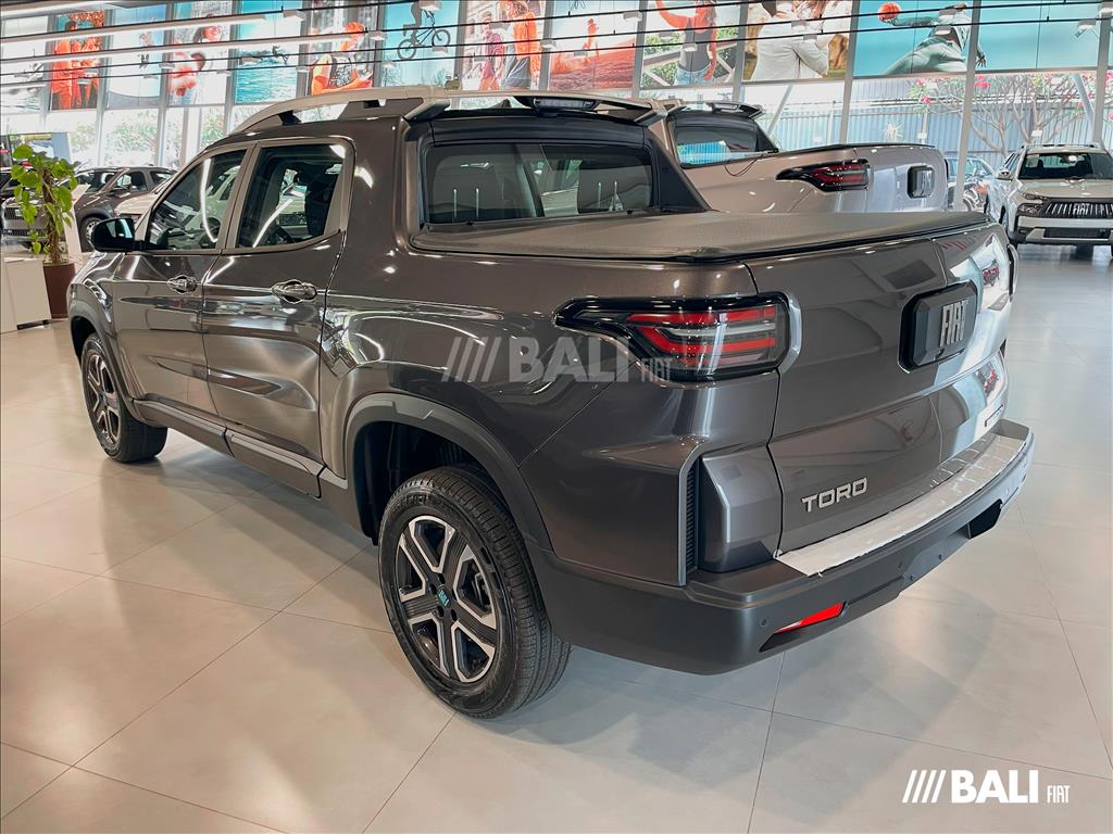 TORO 1.3 TURBO 270 FLEX FREEDOM AT68