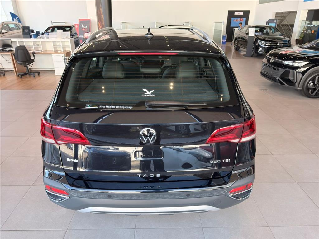 TAOS 1.4 250 TSI TOTAL FLEX HIGHLINE AUTOMÁTICO2