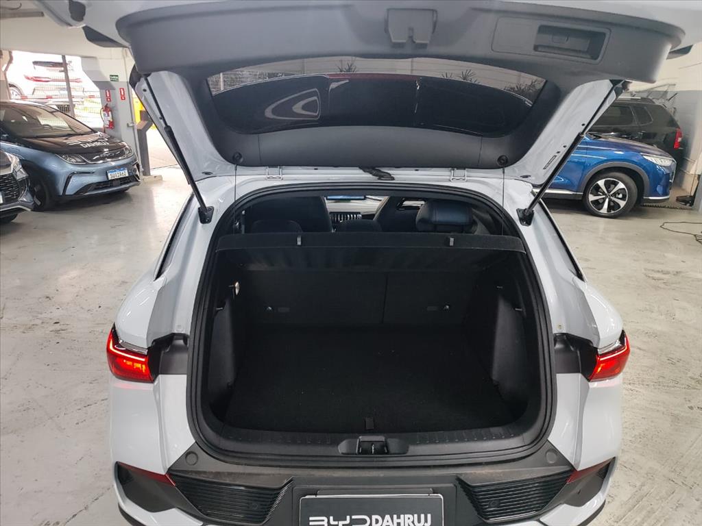 YUAN PLUS 60,8 KW ELÉTRICO12