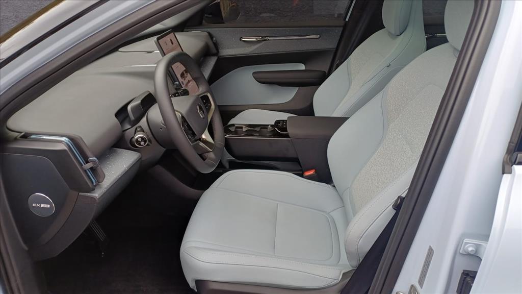 EX30 69 KW ELÉTRICO ULTRA8