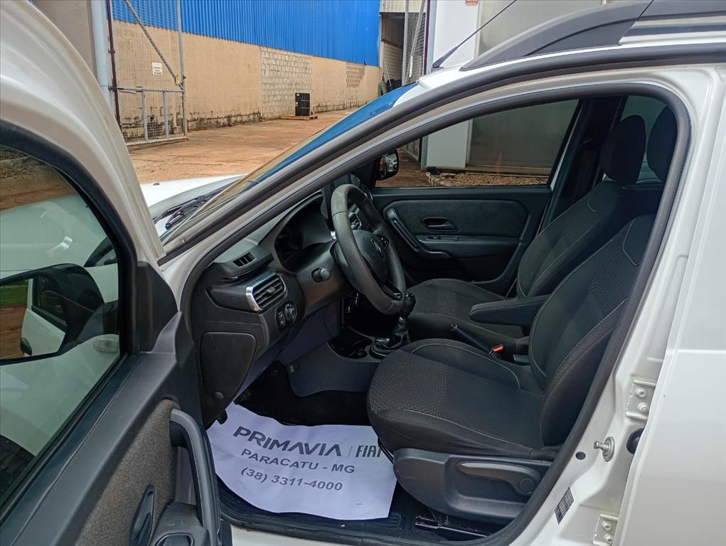 OROCH 1.6 16V SCE FLEX INTENSE MANUAL8