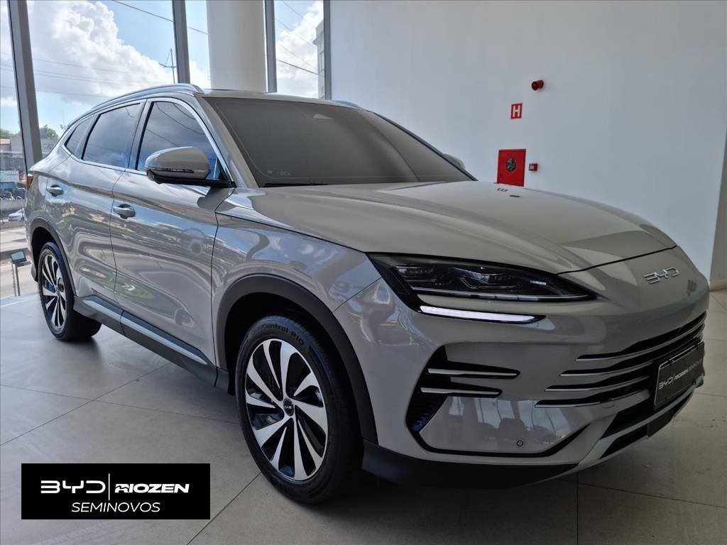 SONG PLUS PREMIUM 1.5 DM-I TURBO HÍBRIDO AWD AUTOMÁTICO1