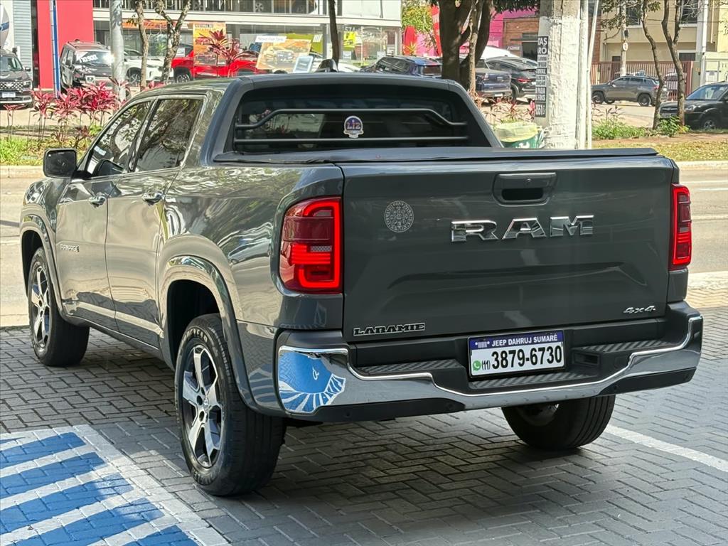 RAMPAGE 2.0 TURBO DIESEL LARAMIE 4X4 AUTOMÁTICO3