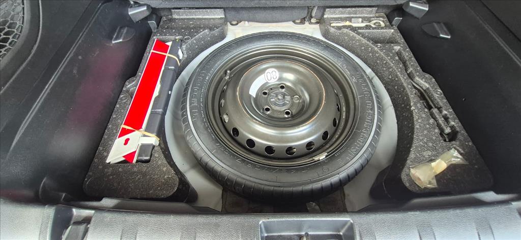 RENEGADE 1.8 16V FLEX LONGITUDE 4P AUTOMÁTICO17