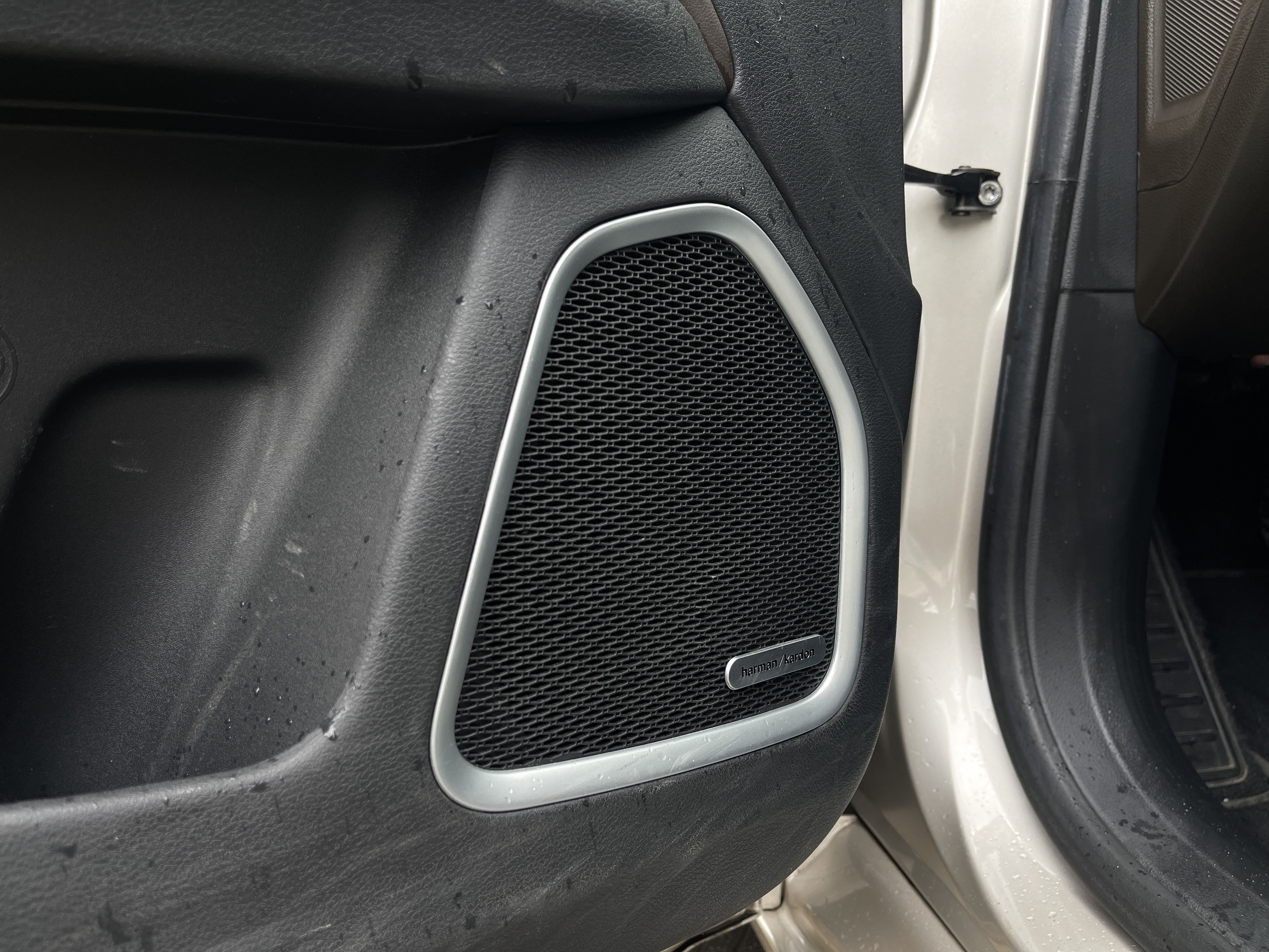 COMMANDER 1.3 T270 TURBO FLEX OVERLAND AT612