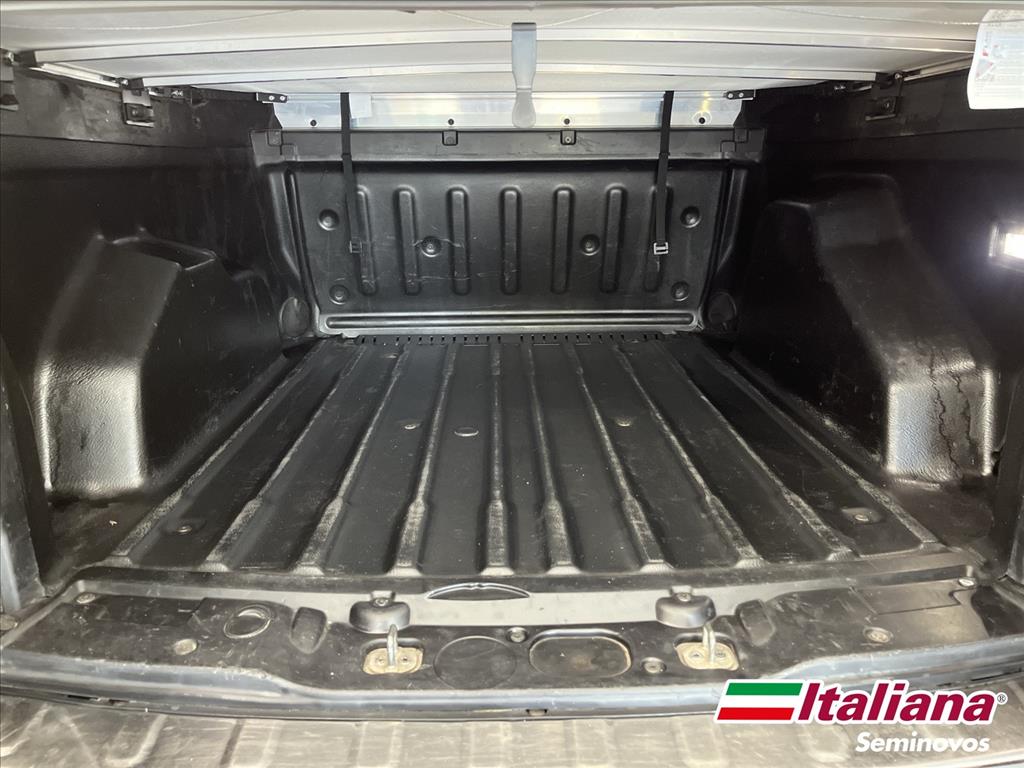 TORO 1.3 TURBO 270 FLEX FREEDOM AT615