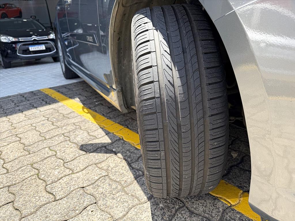 Chevrolet Cruze - 1.8 LT SPORT6 16V FLEX 4P AUTOMÁTICO