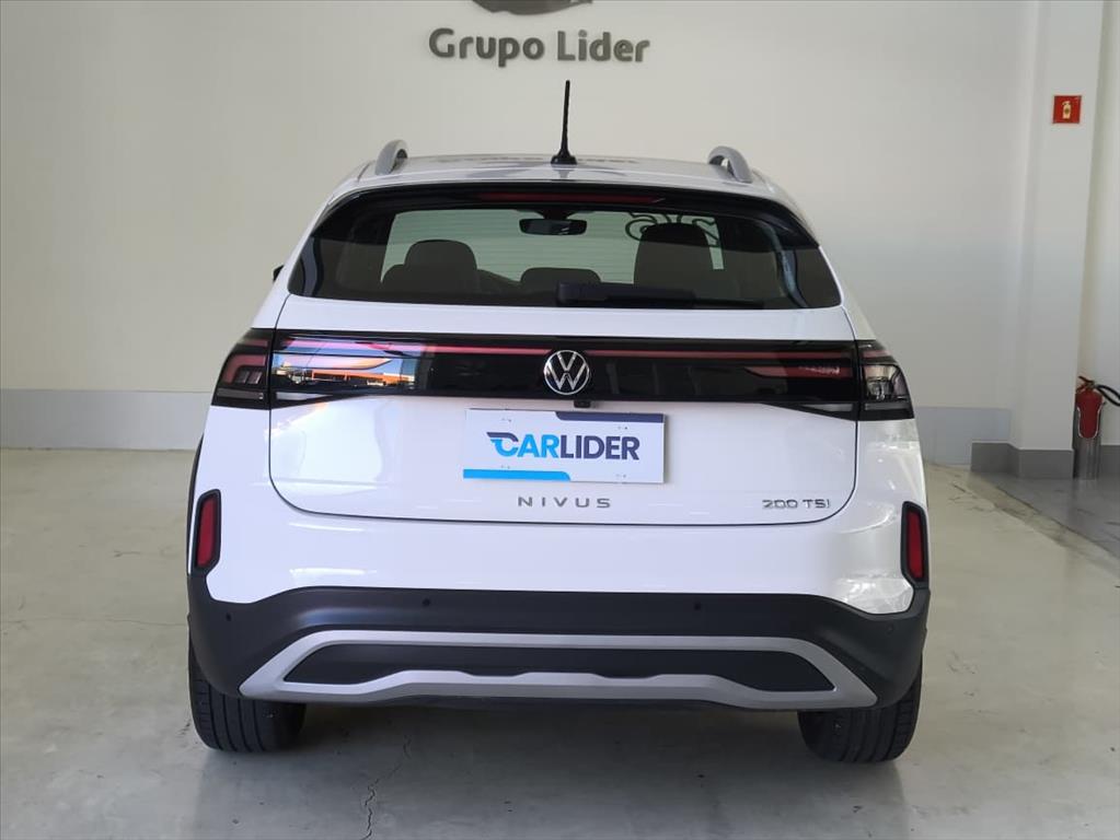 NIVUS 1.0 200 TSI TOTAL FLEX HIGHLINE AUTOMÁTICO13