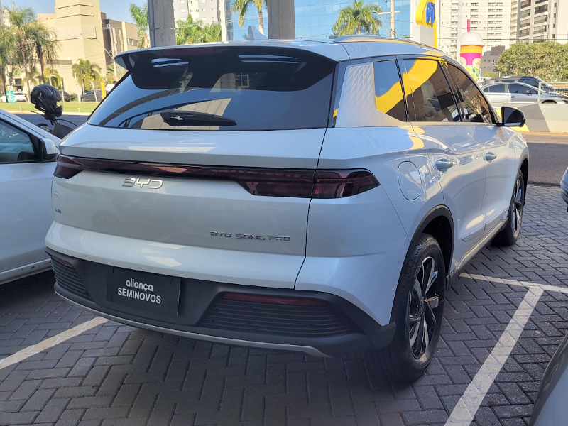SONG PRO 1.5 DM-I HÍBRIDO GS AUTOMÁTICO3