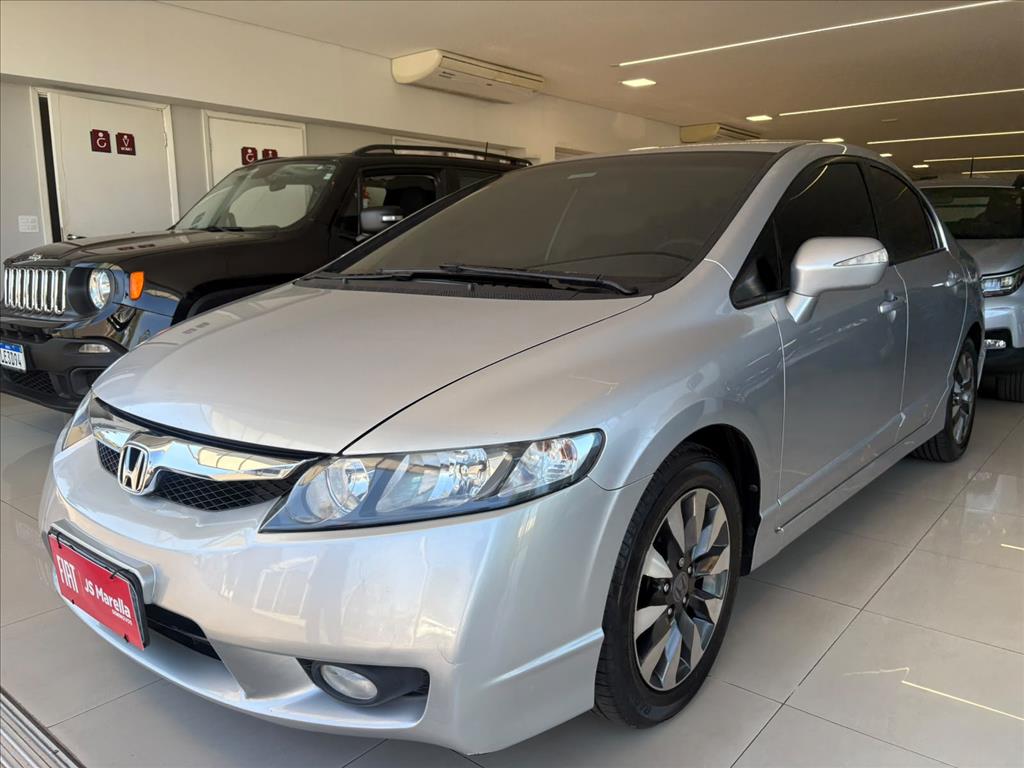 CIVIC 1.8 LXL 16V FLEX 4P AUTOMÁTICO2