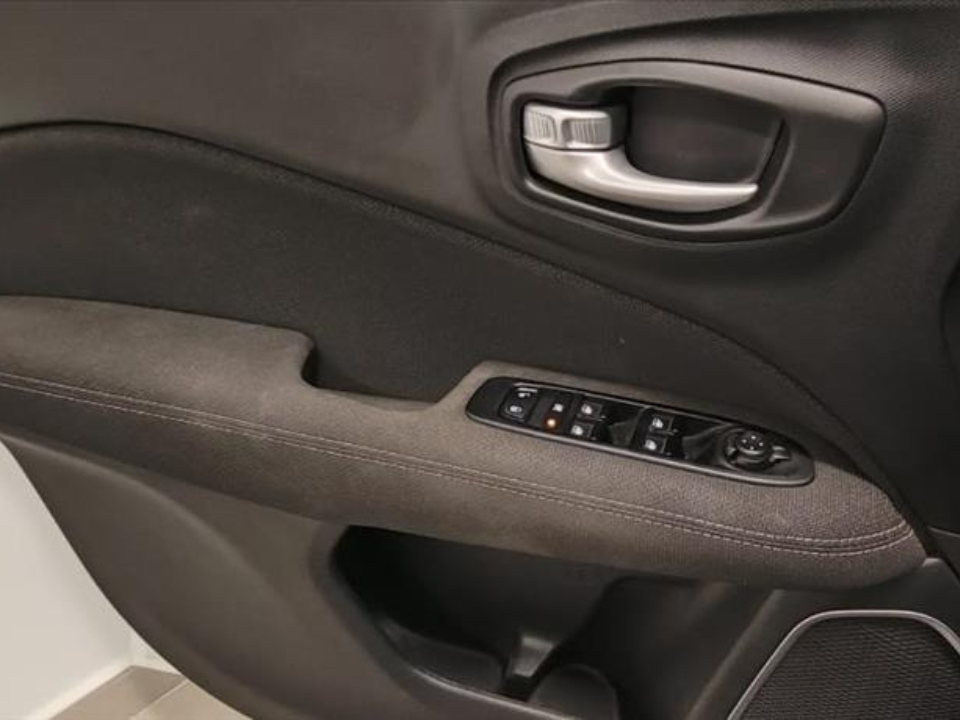 TORO 1.3 TURBO 270 FLEX FREEDOM AT611