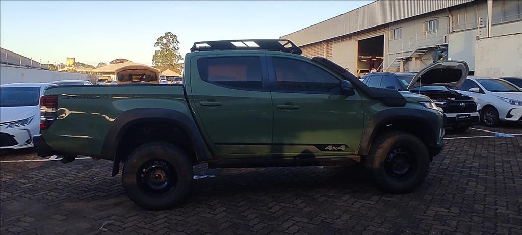 L200 TRITON 2.4 16V TURBO DIESEL SPORT SAVANA CD 4P 4X4 AUTOMÁTICO5