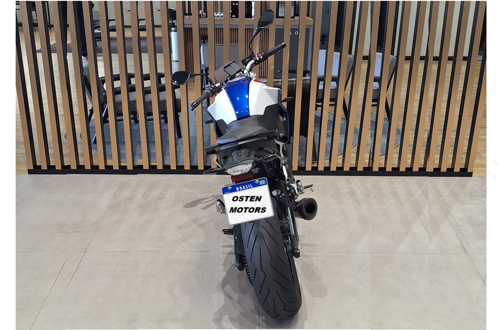 BMW Motorrad-F-900 R SPORT