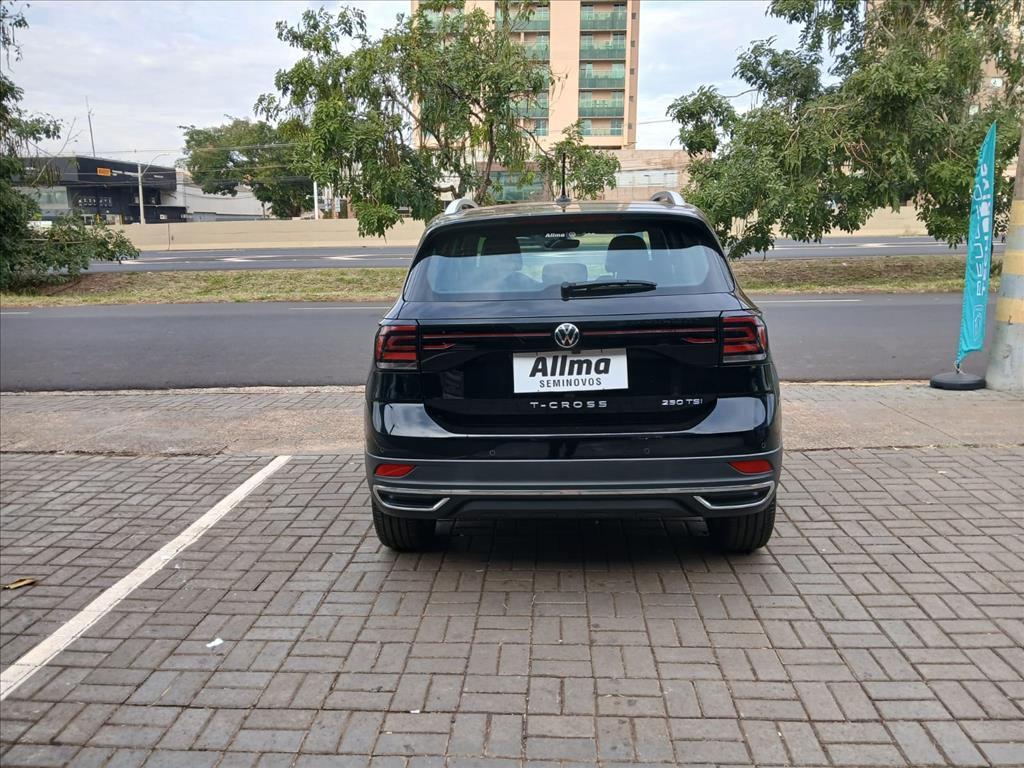 T-CROSS 1.4 250 TSI TOTAL FLEX HIGHLINE AUTOMÁTICO11