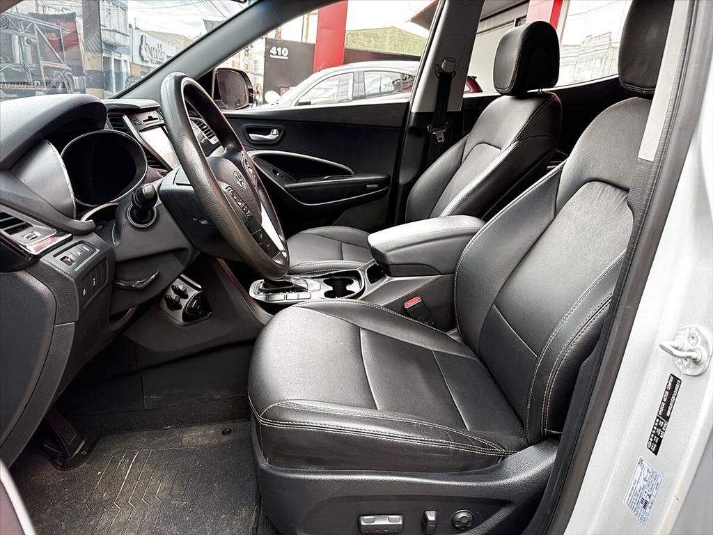 Hyundai Santa Fé - 3.3 MPFI 4X4 V6 270CV GASOLINA 4P AUTOMÁTICO