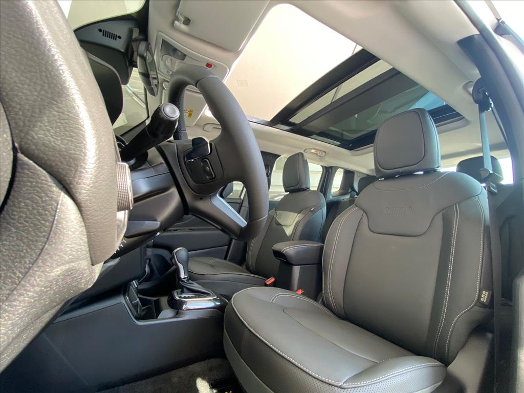 RENEGADE 1.3 T270 TURBO FLEX SAHARA AT67