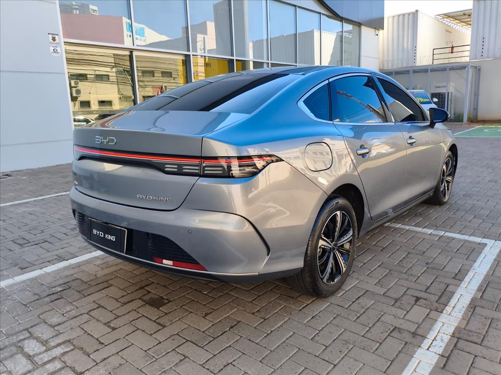 KING 1.5 DM-I PHEV GS AUTOMÁTICO4