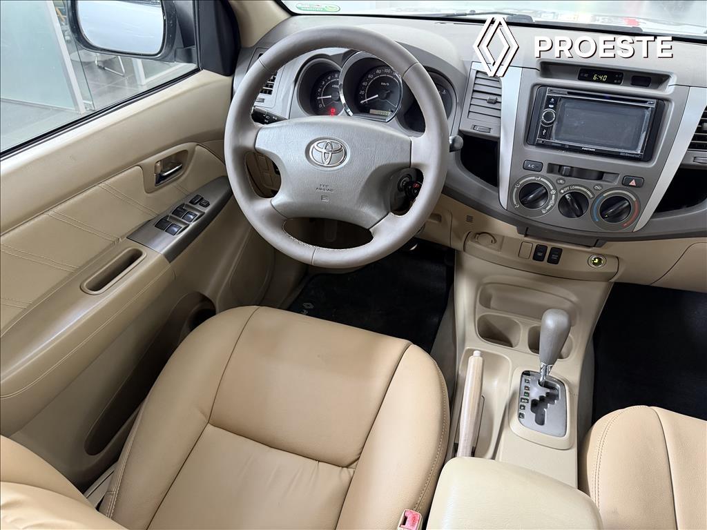 HILUX SW4 2.7 SR 4X2 16V GASOLINA 4P AUTOMÁTICO6