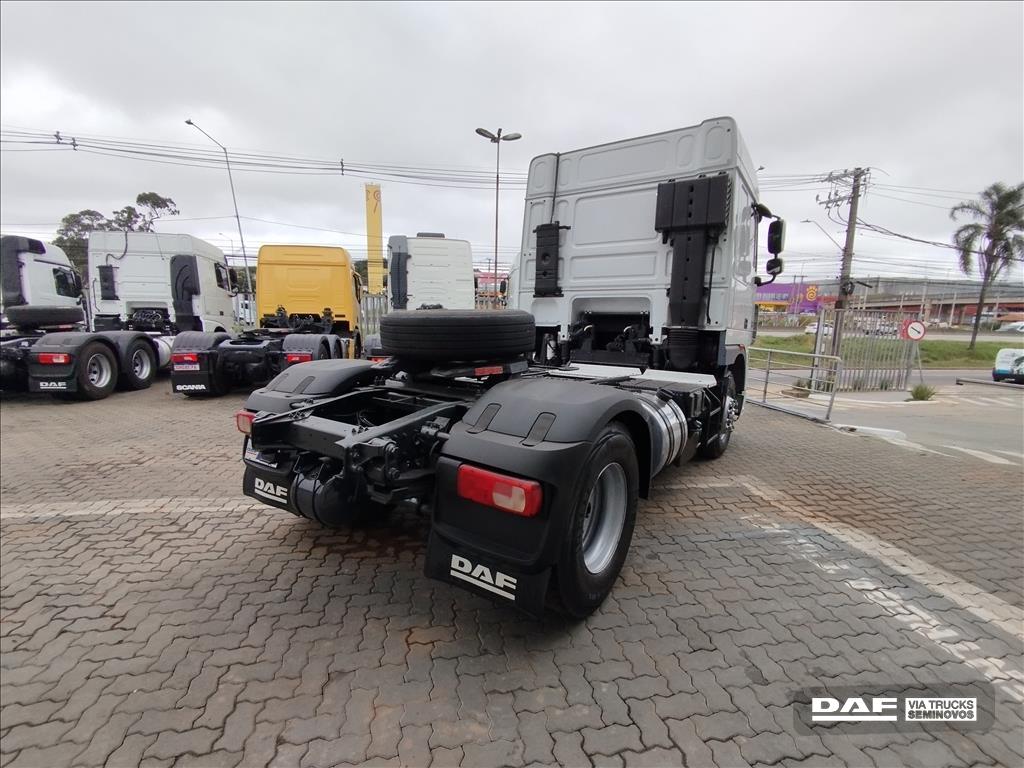 DAF-XF-105 FT 460 4X2