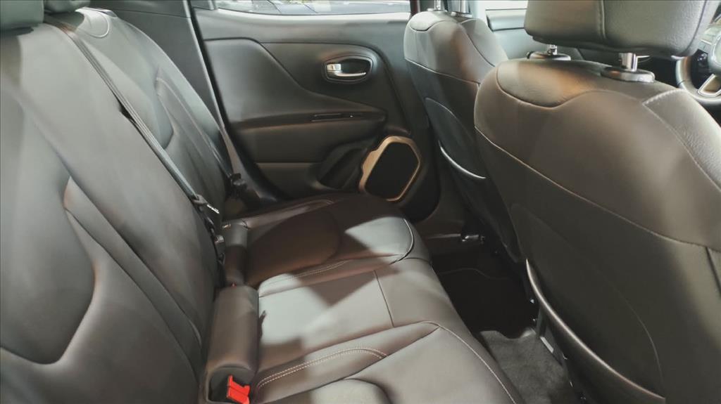 RENEGADE 1.8 16V FLEX LONGITUDE 4P AUTOMÁTICO11